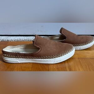 UGG Mules